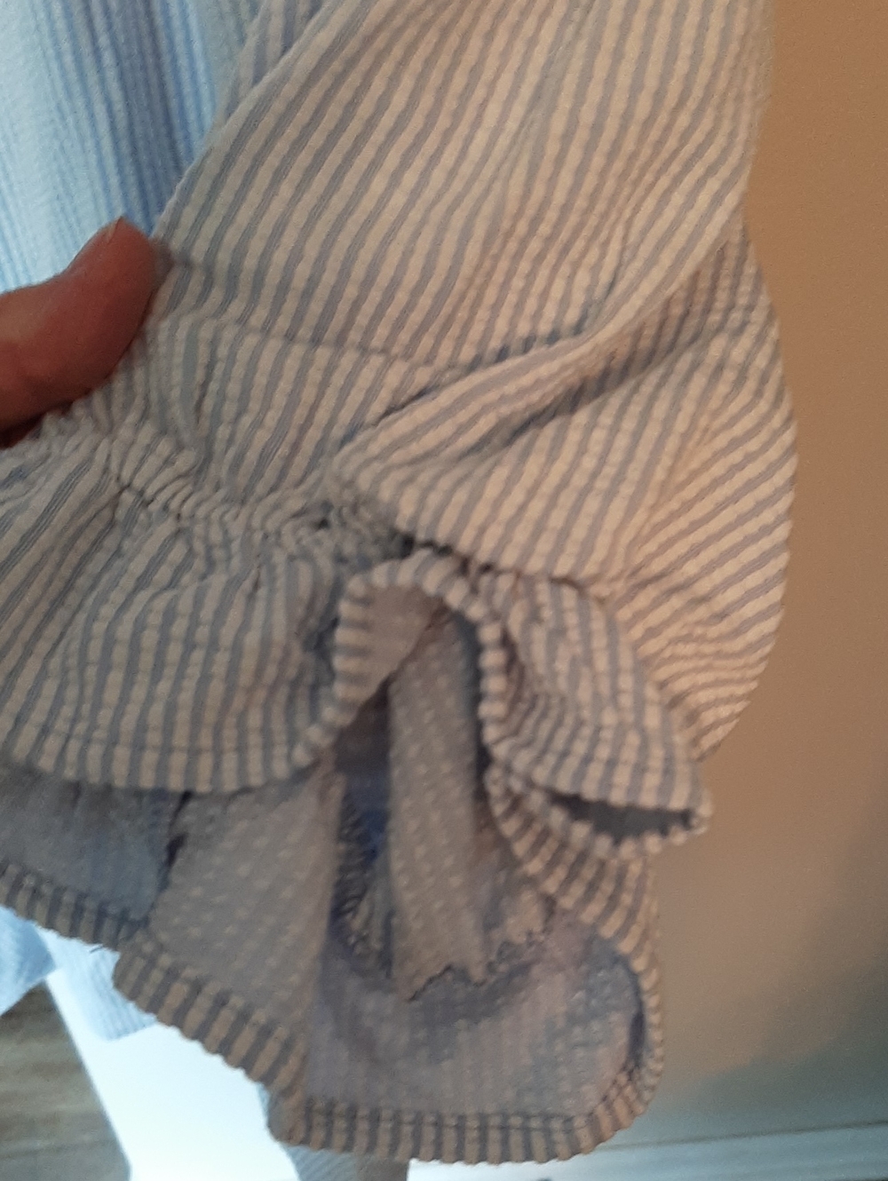 Umgee 2x Striped Light Blue Stripe Ruffle Neck Women’s Top , PRETTY, NEW - Picture 3 of 8